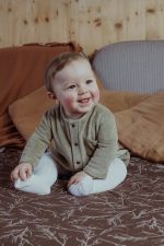 tenue bébé basile éponge